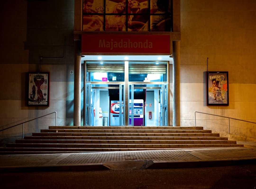 Containment Procedures and Protocols